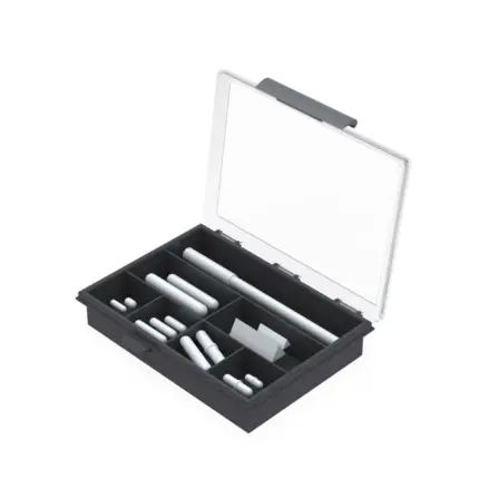 Sortiment verschiedener BOLA PTFE-Magnetrührstäbe in einer praktischen Aufbewahrungsbox für das Labor.