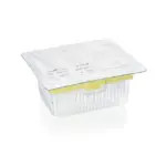 Racked gelbe BRAND Pipettenspitzen (2–200 µL) in einer transparenten Box mit Siegelverschluss für kontaminationsfreies Arbeiten im Labor.