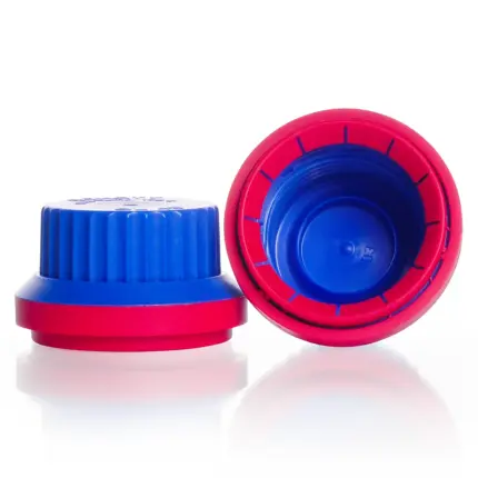 DURAN GL 45 Originalitäts-Schraubverschluss aus blauem PP mit rotem Ring in Frontal- und Innenansicht