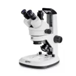 KERN OZL 468 – Trinokulares Stereo-Zoom-Mikroskop (Greenough-Optik, mechanischer Ständer)