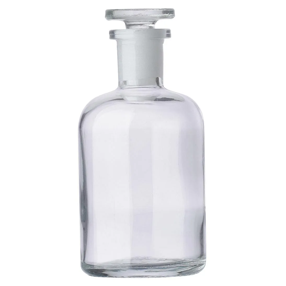 hecht Enghalsflasche Rundschulter Klarglas mit Glasstopfen Freigestellte hecht Enghalsflasche (Rundschulter) aus Klarglas mit Glasstopfen für die sichere Lagerung von Flüssigkeiten und Proben im Labor.