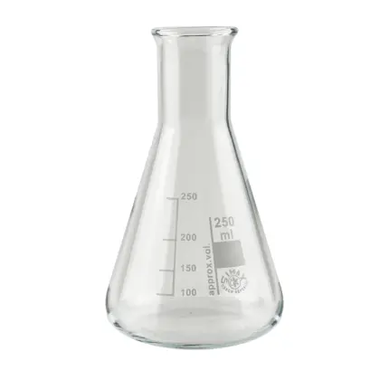 Freigestellter hecht Erlenmeyerkolben SIMAX (250 ml) mit Enghals aus Borosilikatglas 3.3 für Laboranwendungen.