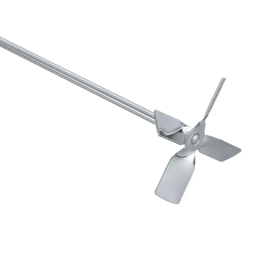 IKA R 1345 Propellerrührer 4-flügelig Ansicht des IKA R 1345 Propellerrührers (4-flügelig, 540 mm Länge, Ø 100 mm, AISI 316L) mit Edelstahlwelle und vier Propellerblättern vor weißem Hintergrund