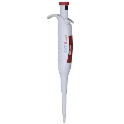 CAPP Bravo Fixvolumen-Pipette 50 ul mit rotem Bedienelement und fester Volumenanzeige vor hellem Hintergrund