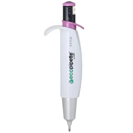 CAPP Ecopipette manuelle Einkanal-Pipette 0,2 bis 2 ul mit violettem Bedienelement und digitaler Volumenanzeige vor hellem Hintergrund