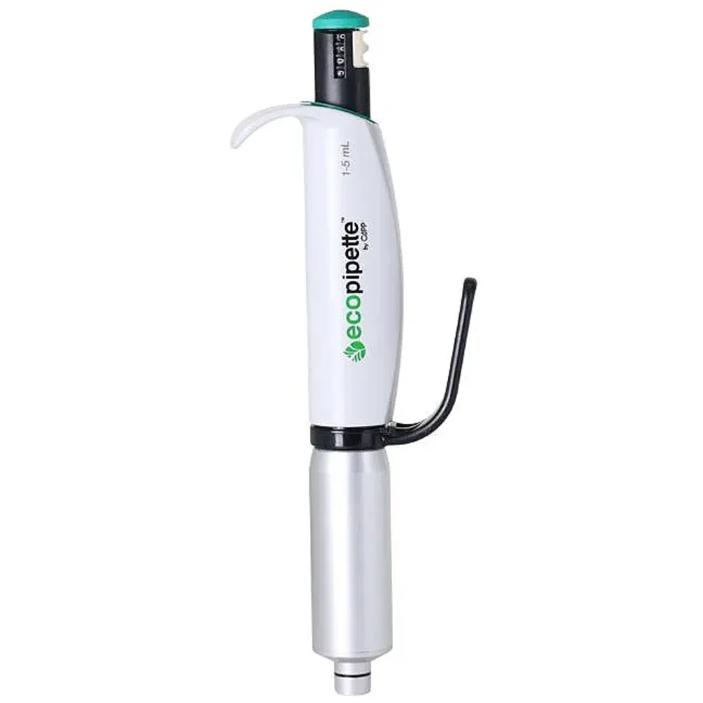 CAPP Ecopipette manuelle Einkanal-Pipette 1 bis 5 ml CAPP Ecopipette manuelle Einkanal-Pipette 1 bis 5 ml mit türkisfarbenem Bedienelement, Metall-Spitzenkonus und digitaler Volumenanzeige vor hellem Hintergrund