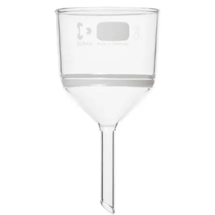 DURAN Büchner-Filtrationstrichter mit Sinterplatte, 125 ml, Borosilikatglas 3.3, Trichter mit integrierter Filterplatte in Vorderansicht im freigestellten Format
