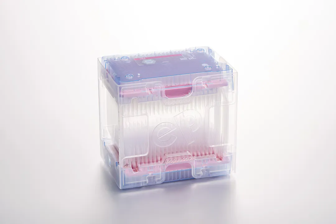Eppendorf epT.I.P.S. 384 Reloads 0,1-20 µl light-pink Eppendorf epT.I.P.S. 384 Reloads in light-pink, 0,1–20 µl, für 16-/24-Kanal-Pipettiersysteme mit 4,5 mm Konenabstand.